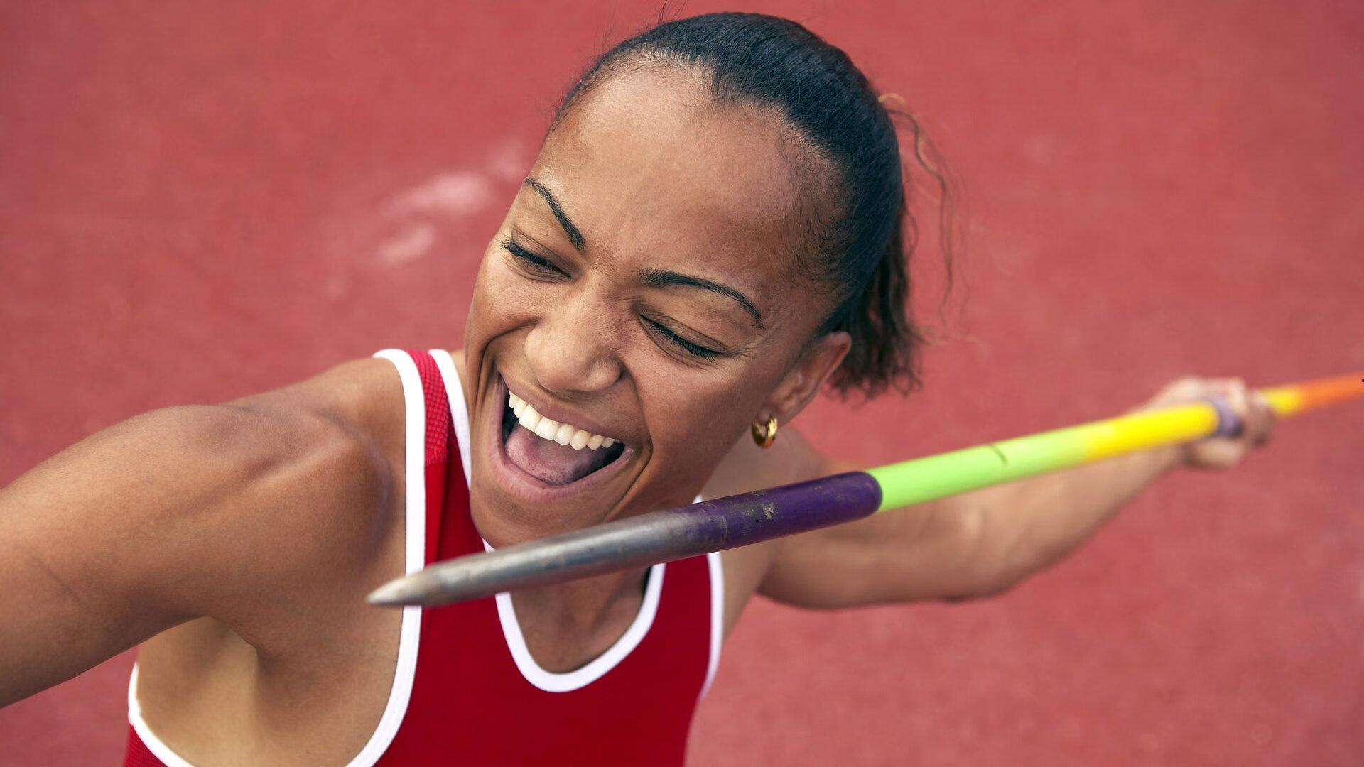 中国短道速滑队世锦赛夺金 展现团队协作与战术智慧