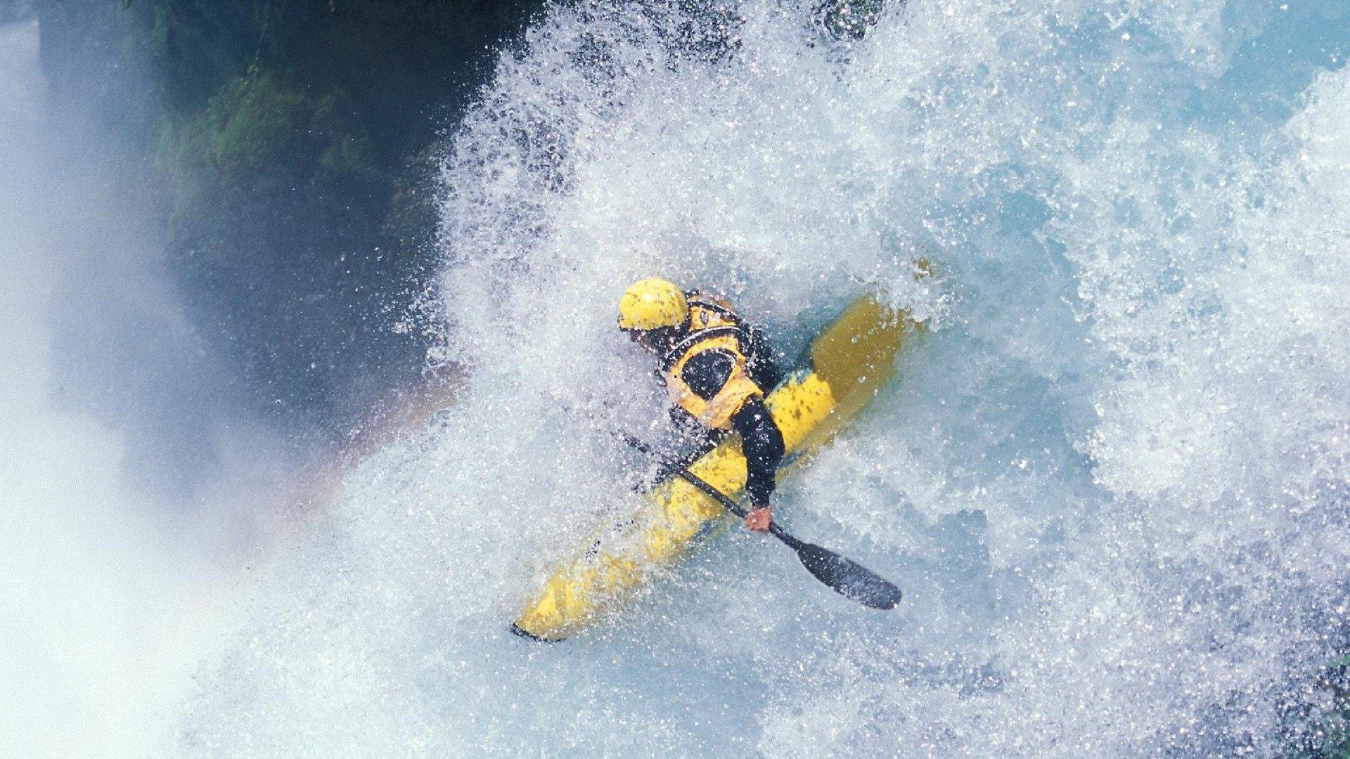 泳坛名将因禁赛风波无缘世锦赛，职业生涯面临重大挑战