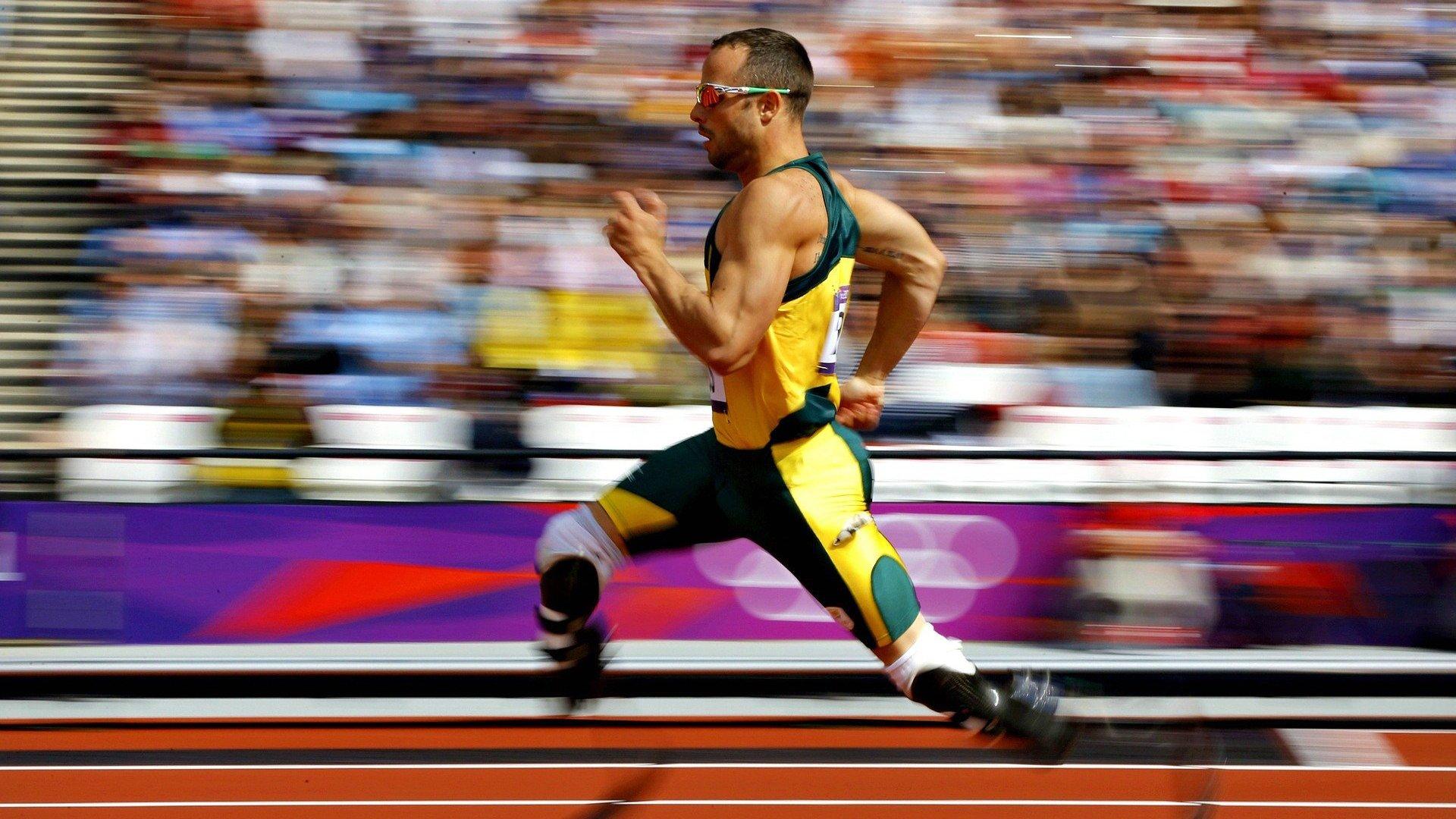 传奇谢幕！足球巨星李明举行盛大退役仪式