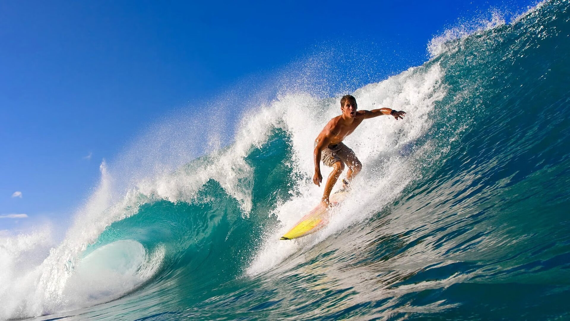 NBA总决赛激战正酣 勇士队逆转取胜夺赛点